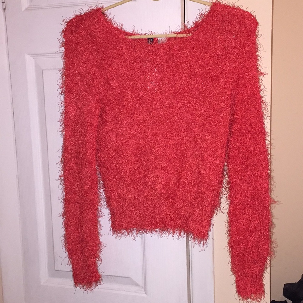 NEW Sweater
